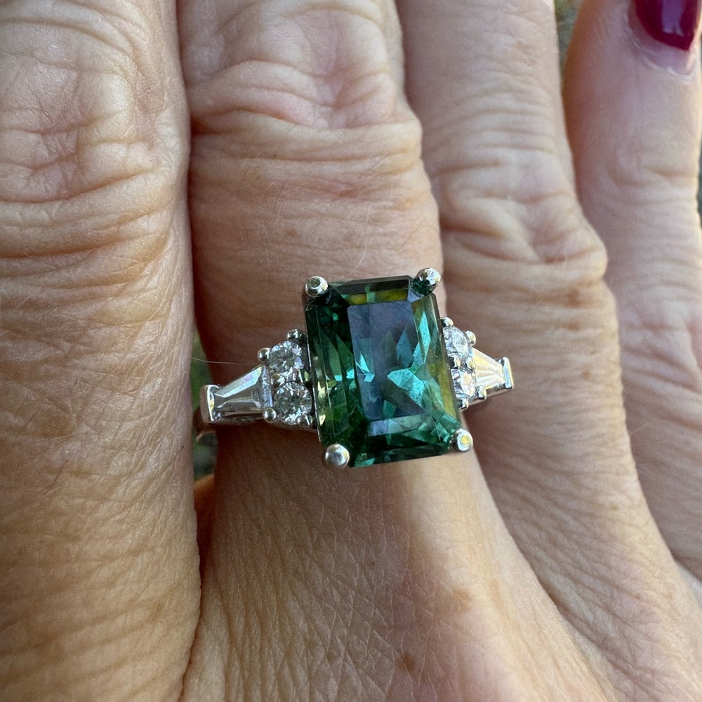 New Emerald Green Tourmaline Diamond White Gold Engagement Statement Ring